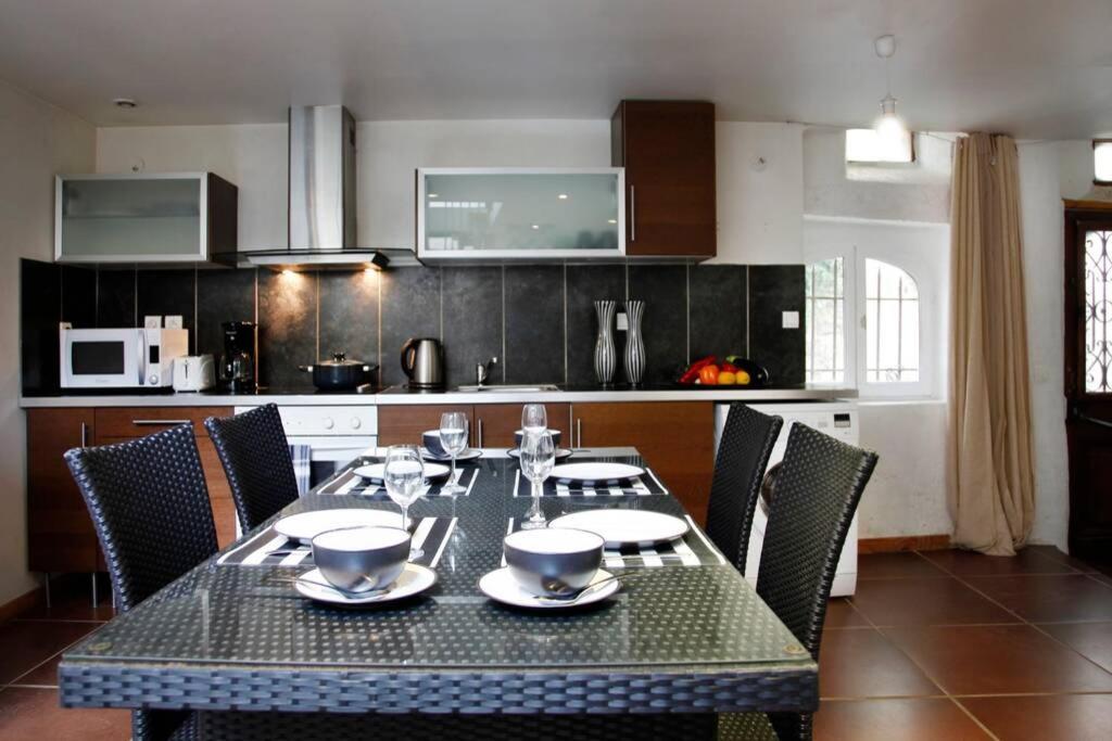 فيلا كوكورونفي Maison De Charme Renovee المظهر الخارجي الصورة